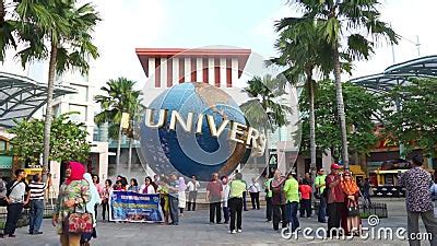 universal studios singapore crowd tracker
